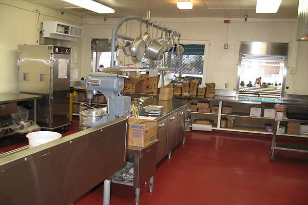 Cafeteria-Serving Areas-7