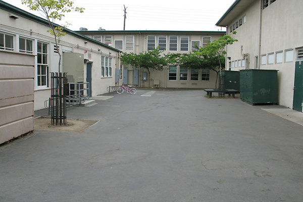 Exterior-Campus-2 Exterior-Campus-2