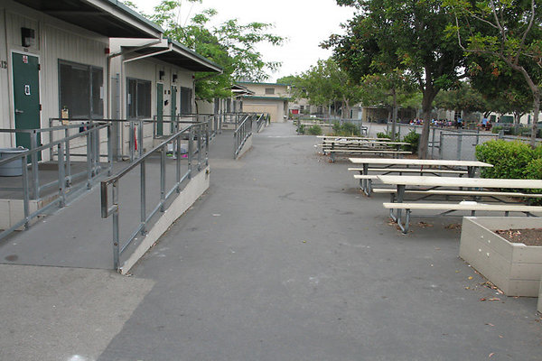 Exterior-Campus-3 Exterior-Campus-3