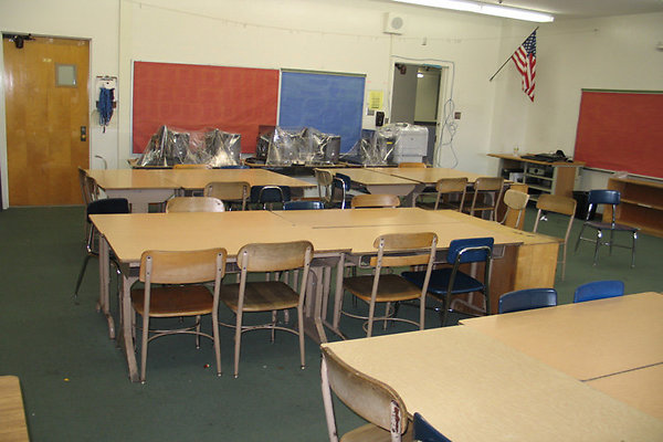 Classrooms-Standard Room-4 Classrooms-Standard Room-4