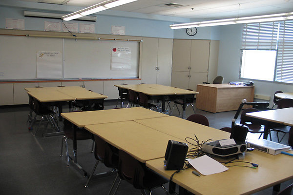 Classrooms-Standard Room-5