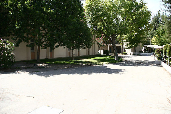 Exterior-Campus-1 Exterior-Campus-1