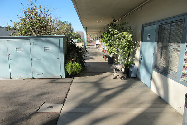 Hallways-Exterior-5