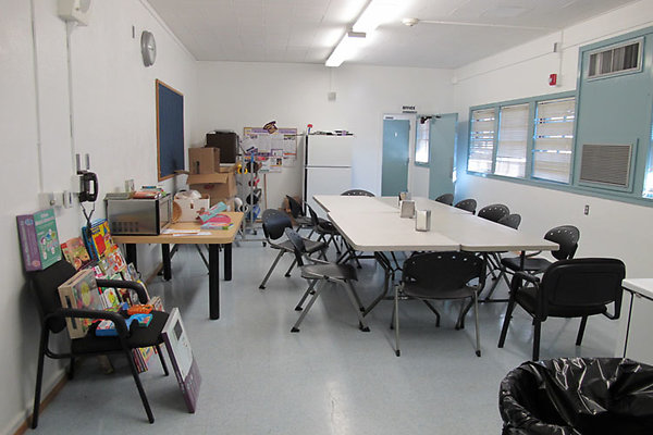 Cafeteria-Outdoor Eating Area-2