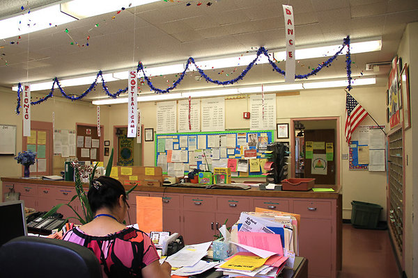 Holmes International Middle School