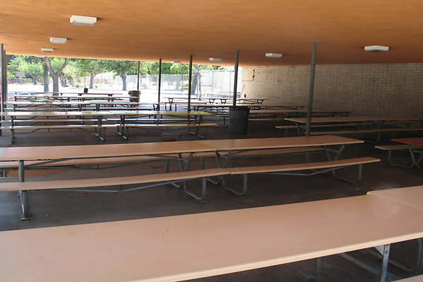 Cafeteria-Outdoor Eating Area-2