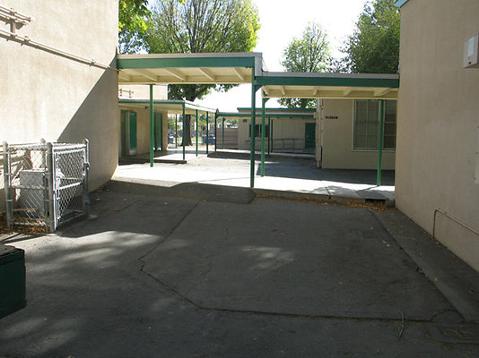 Exterior-Campus-2 Exterior-Campus-2