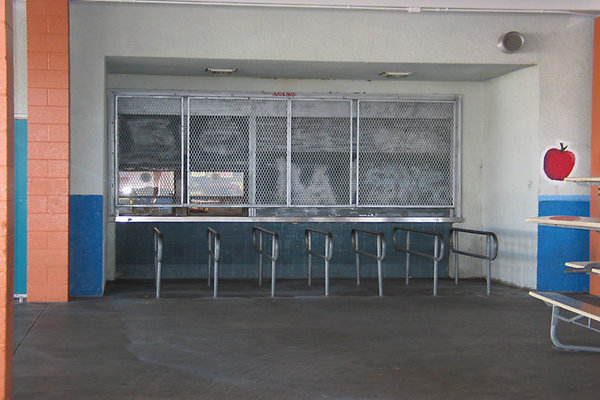 Cafeteria-Serving Areas-8
